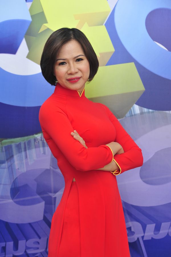 Bà Võ Thị Thu Sương - Sáng lập kiêm Giám đốc Công ty TNHH Ba lô túi xách tham gia chương trình CEO – Chìa khóa thành công bàn luận về vấn đề này